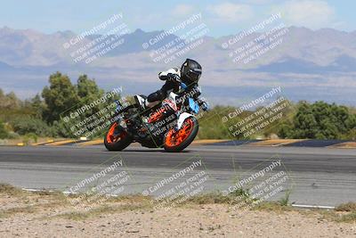 media/Apr-05-2024-Apex Assassins-CVMA Friday Practice (Fri) [[ee2ef04f2b]]/5-Trackday 1/Session 4 Turn 9 Entry/
